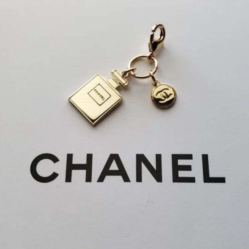 CHANEL Holiday Double Charm Pendant
